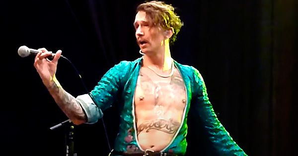 Justin Hawkins The Darkness Se Lesiona El M Sculo Isquiotibial Al