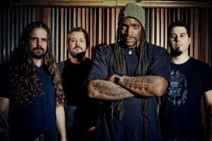 Sepultura+2743941748_c8f8cb9c49