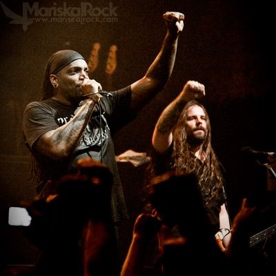 Derrick Green y Andreas Kisser de Sepultura. Foto: Fernando Serani