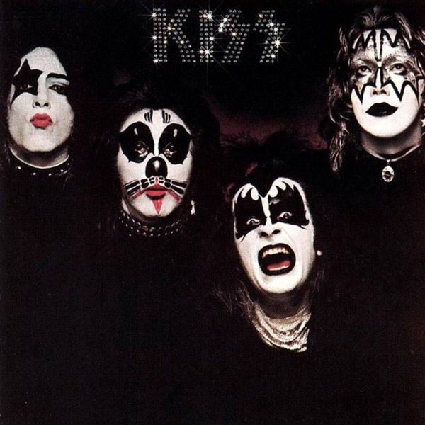  Por qué Kiss utiliza maquillaje? Gene Simmons responde