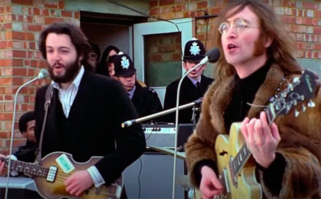 Paul McCartney (The Beatles) recuerda su reacción a la muerte de John  Lennon y la noche que lloraron juntos borrachos 