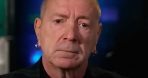 Johnny Rotten Sex Pistols Llora La Muerte De Su Esposa Nora Foster