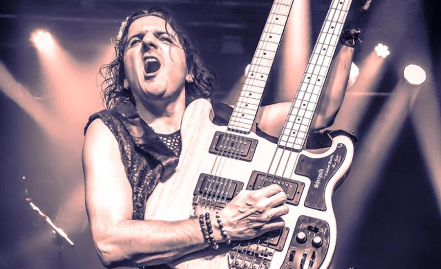 Franck Carducci & The Fantastic Squad firman con Cherry-Red Records y anuncian "Sheeple" para...