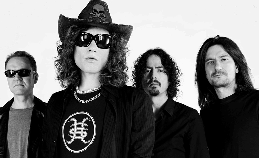 Cumpleaños de Pedro Andreu: Seis temas de Héroes del Silencio en los que la batería tuvo su propia voz