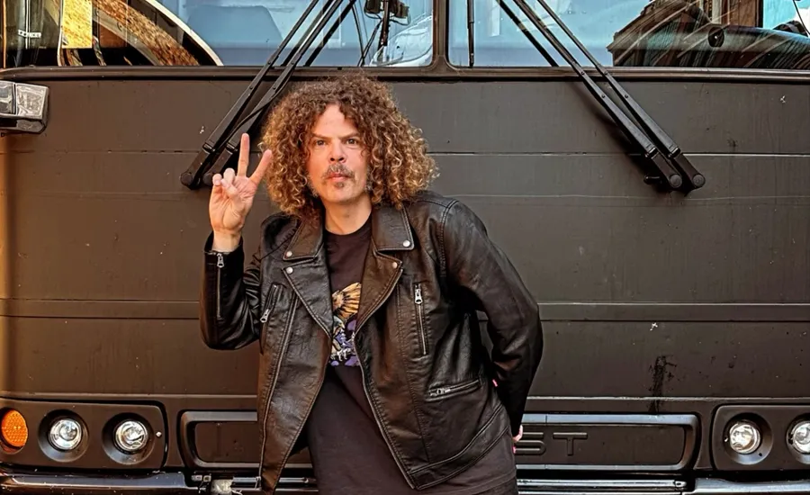 El mes de julio promete emociones fuertes con la extensa gira que Wolfmother estará realizando por todo el país, en la que ya está confirmado que tendremos a Ciclonautas abriendo cinco de sus conciertos y formando una brutal combinación rockera. El potente directo de los de Alén Ayerdi se sumará a la banda australiana liderada 
La entrada Wolfmother contará con Ciclonautas para cinco de sus conciertos en España se publicó primero en MariskalRock.com.