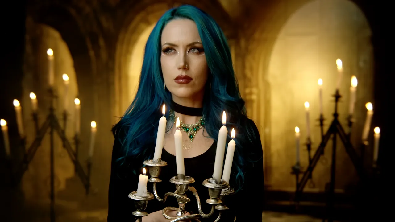 Alissa White-Gluz (ex-Arch Enemy) reconoce que llevaba tiempo queriendo expresar 